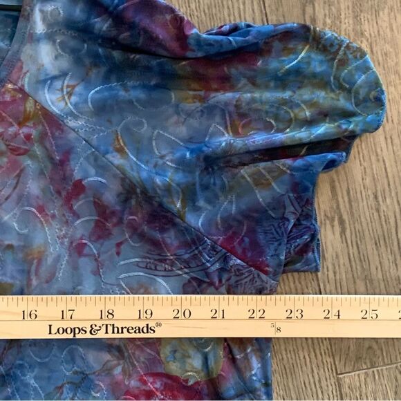 BRITTANY BLACK Tunic Women’s 2X Blue Purple Floral Short Sleeve Shark Bite Top. - Picture 8 of 10